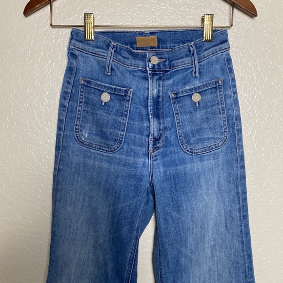 Mother patch pocket maverick high-five cut jeans - Picture 3 of 15